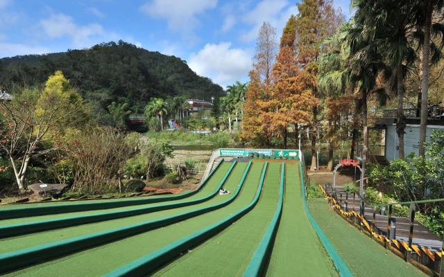 Uni-Resort Mawutu