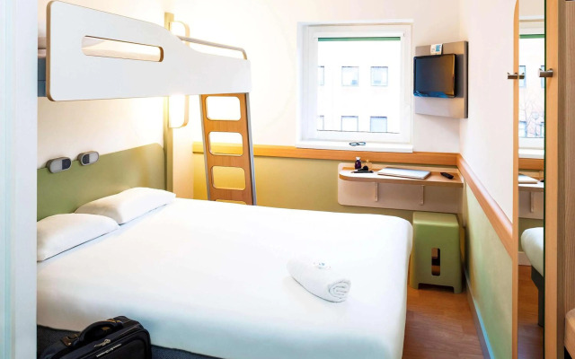 ibis budget Belfast City Centre