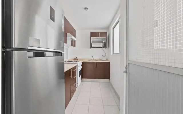 Spacious Apt Near Centro Historico