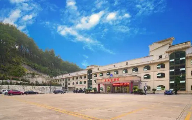 Senlin Hotel