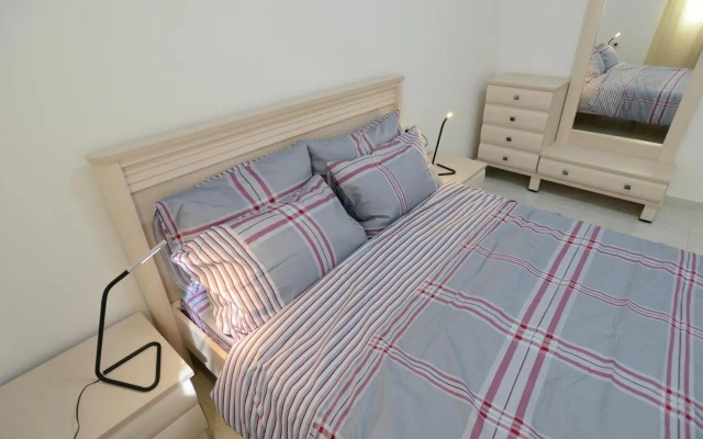 Olga Beach Apartments