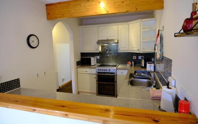 Lovely 1-bedroom apartment with free parking