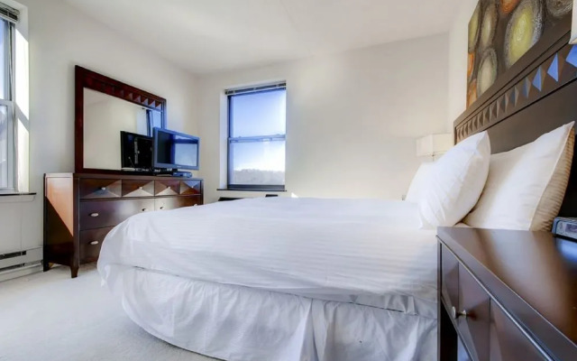 Global Luxury Suites at Monroe