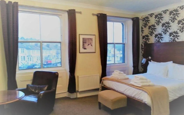 Town House Rooms