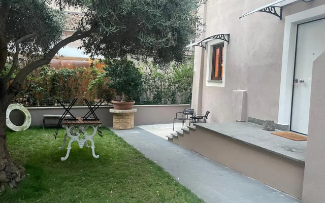 Exclusive 2-Bed Villa 5 min to Colosseum