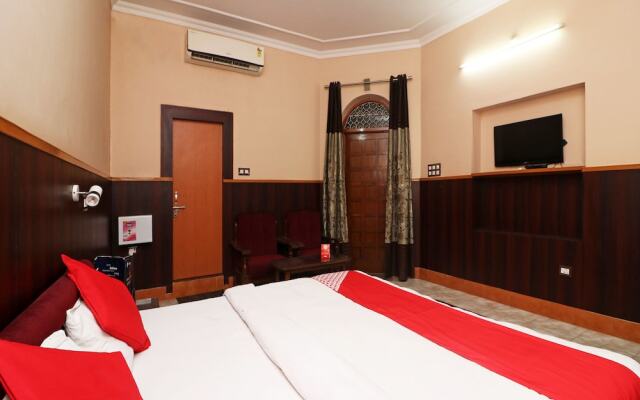 OYO 23721 Bd Guest House