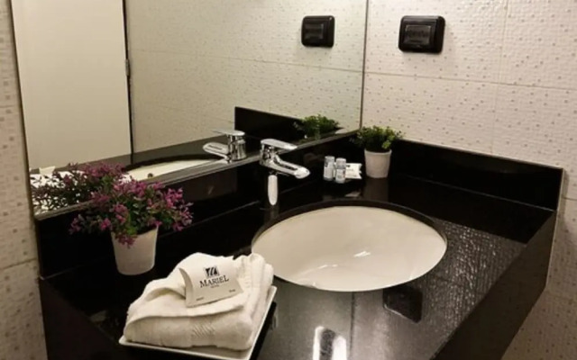 Mariel Hotel & Apartments