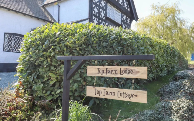 Top Farm Lodge