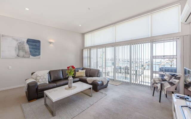 Luxury 3BR Waterfront Penthouse