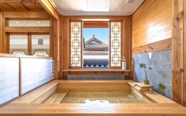 Gyeongju Hanokstay Darak