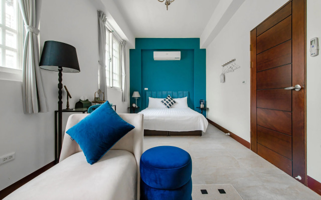 Taitung Knock Knock Smart Stay