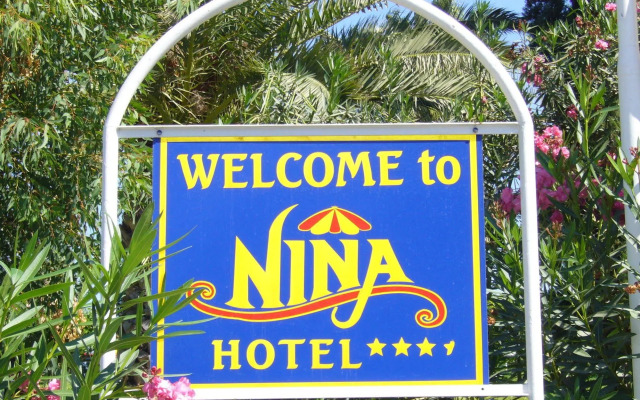 Nina Beach Hotel