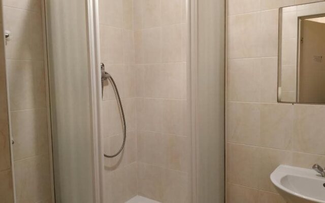 Hotel Simple