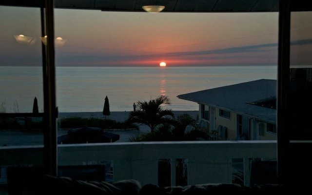Tropical Breeze Beach Club