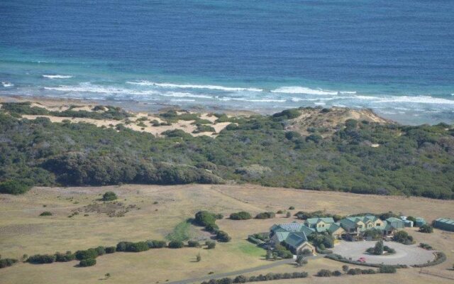 Lonsdale Views