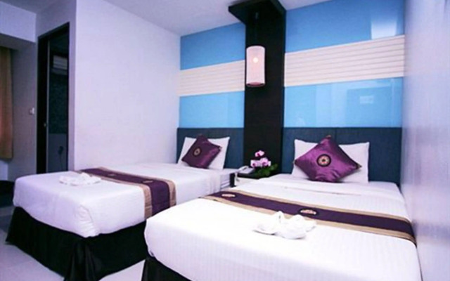 The Cozi Inn