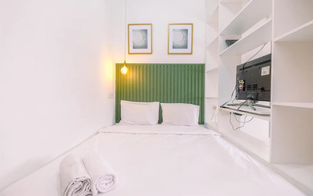 Cozy Living Studio Room Royal Sentul Park Apartment