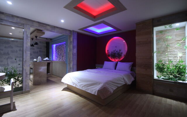 Pohang Wow Hotel