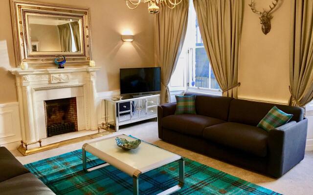 Escape To Edinburgh @ Abercromby Place