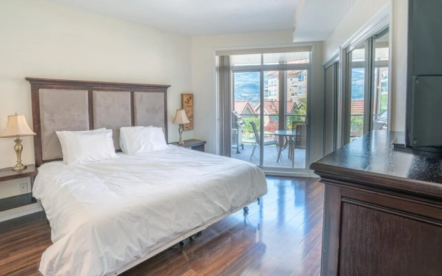 Two Bed Two Bath Two Pools