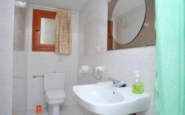 Canselades Park 50 - Five Bedroom