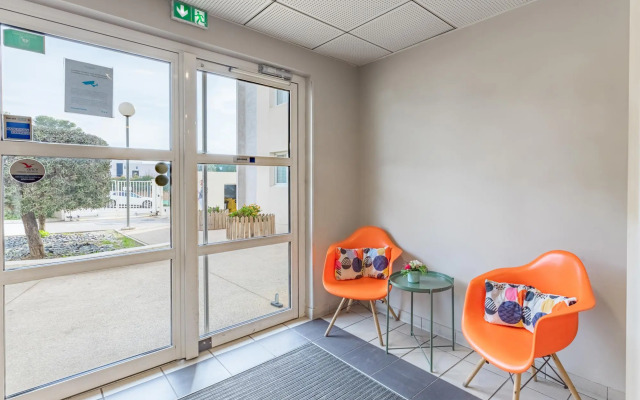 Park And Suites Marseille Airport