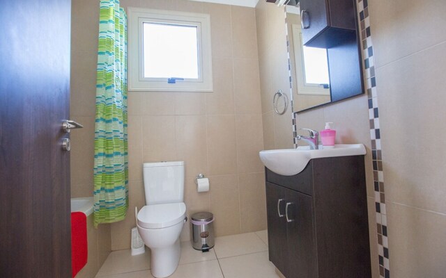 Cyprus Villa Near the Beach, Paralimni Villa 1289