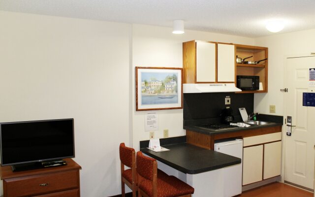 Suburban Studios Sterling - Washington Dulles