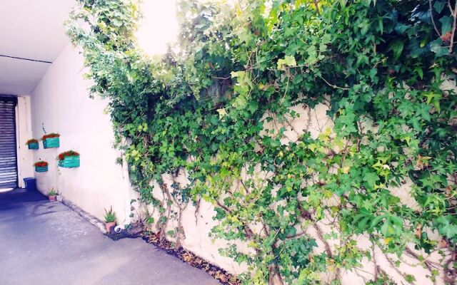 Room With Private Bathroom