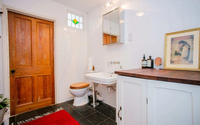 Studio Flat Near Broadway Market