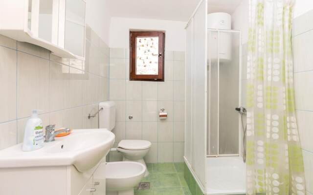 Stunning Apartment in Razanac With 2 Bedrooms and Wifi