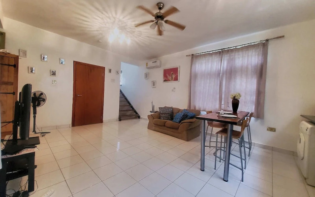 Beautiful one bed Apartment in Tema, Community 6