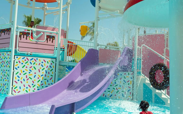 Waves Aqua Resort