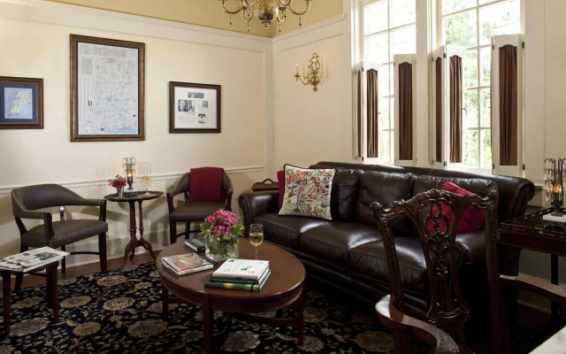 Fairview Inn