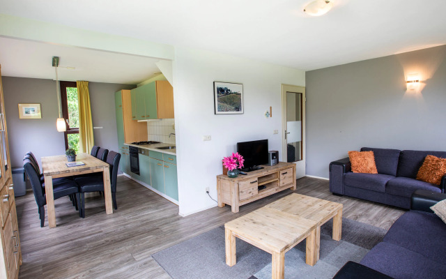 Holiday Home With Parking in Heinkenszand