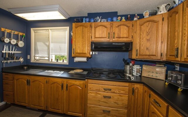 River Road Bed & Breakfast
