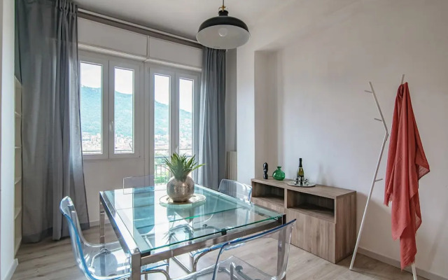 JOIVY Family Flat W/Balcony