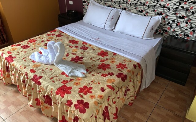 Manantial Hotel No.002