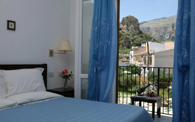 Hotel Torre Bennistra