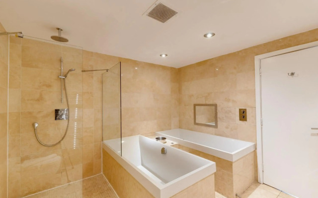 Signature Living Apart-hotel