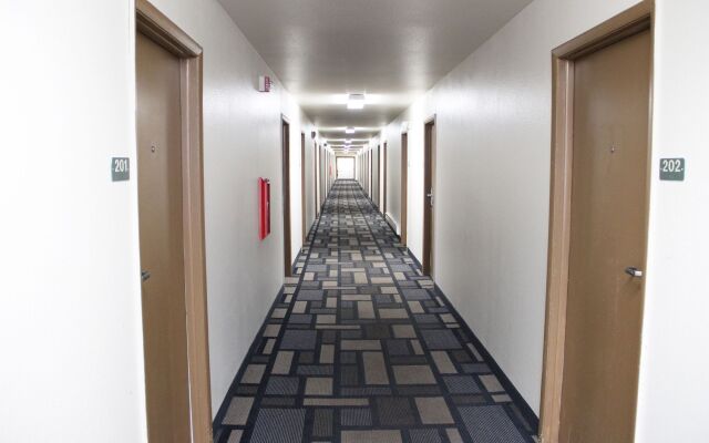 Knights Inn Grand Rapids
