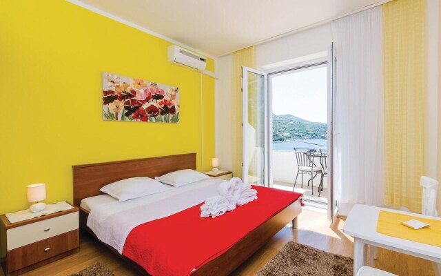 Beautiful Home in Zaton Mali With Wifi and 3 Bedrooms