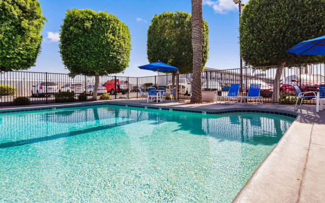 SureStay Hotel by Best Western Phoenix Airport