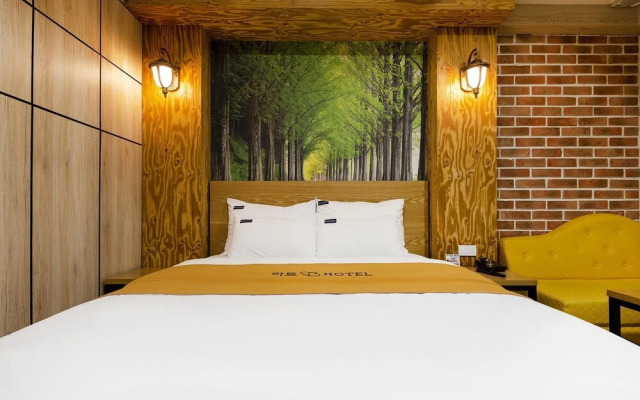 Heart Hotel