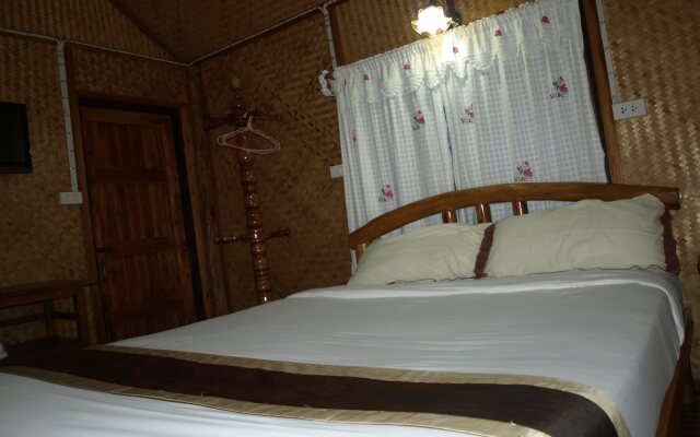 Suandarbporn Resort Mae Sot