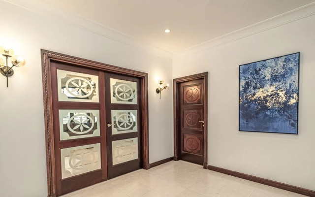 LUX Holiday Home - Frond P 1