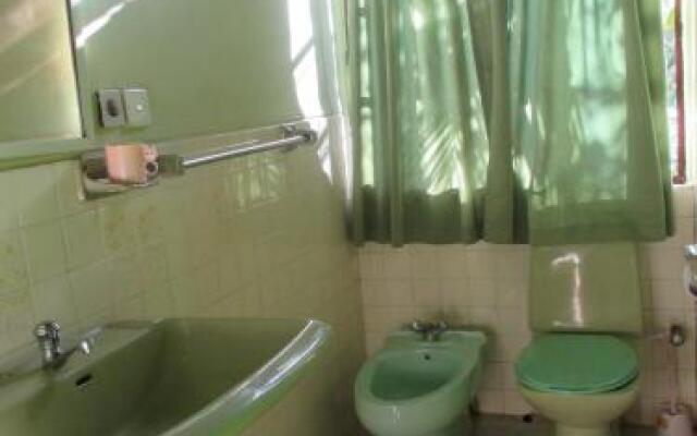 Thilanka Beach Resort