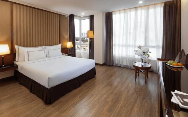Star Hotel