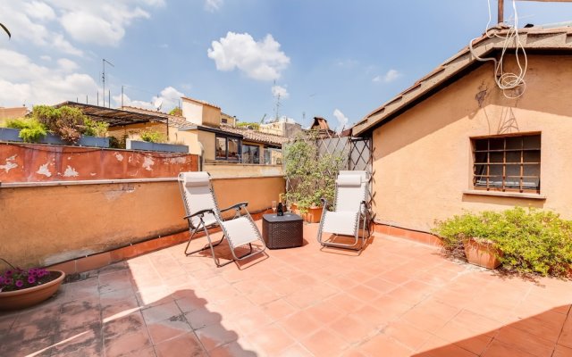 Romantic House in Trastevere