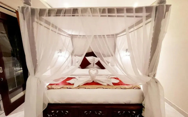Bali 85 Beach Inn